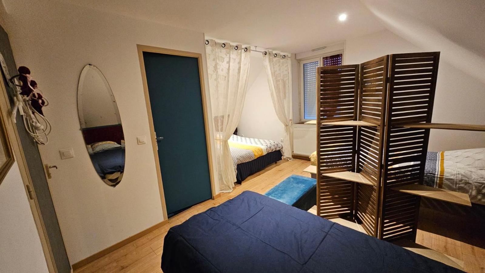 Le Deux Gaulle Apartamento Le Mêle-sur-Sarthe Exterior foto